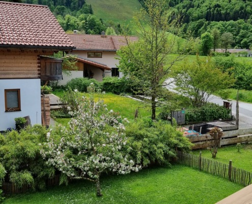 Blick vom Balkon FW2