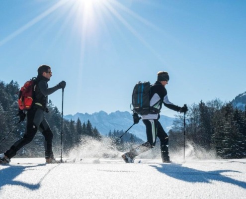 Schneeschuhgehen_2_Vodermeier_web@2x-845x684