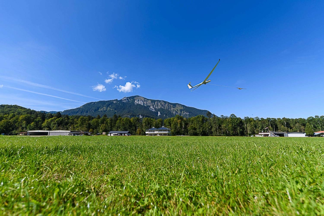 Sommer im Achental, Fliegen