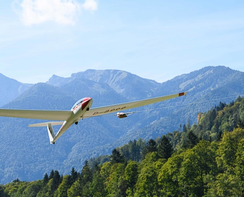 Sommer im Achental, Fliegen