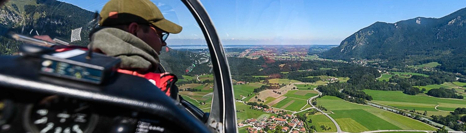 Sommer im Achental, Fliegen