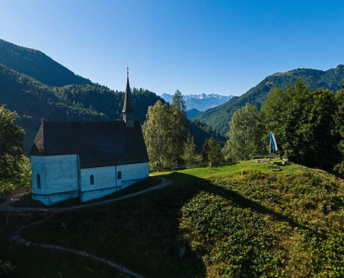 Sommer im Achental, Streichen Kircherl