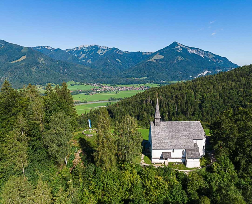 Sommer im Achental, Streichen Kircherl