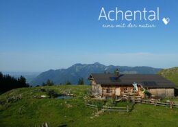 Stoibenmöseralm, Sommer im Achental, Taubensee