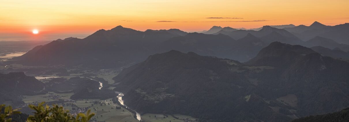 Achental im Sommer, Sonnenuntergan, Standkonzerte