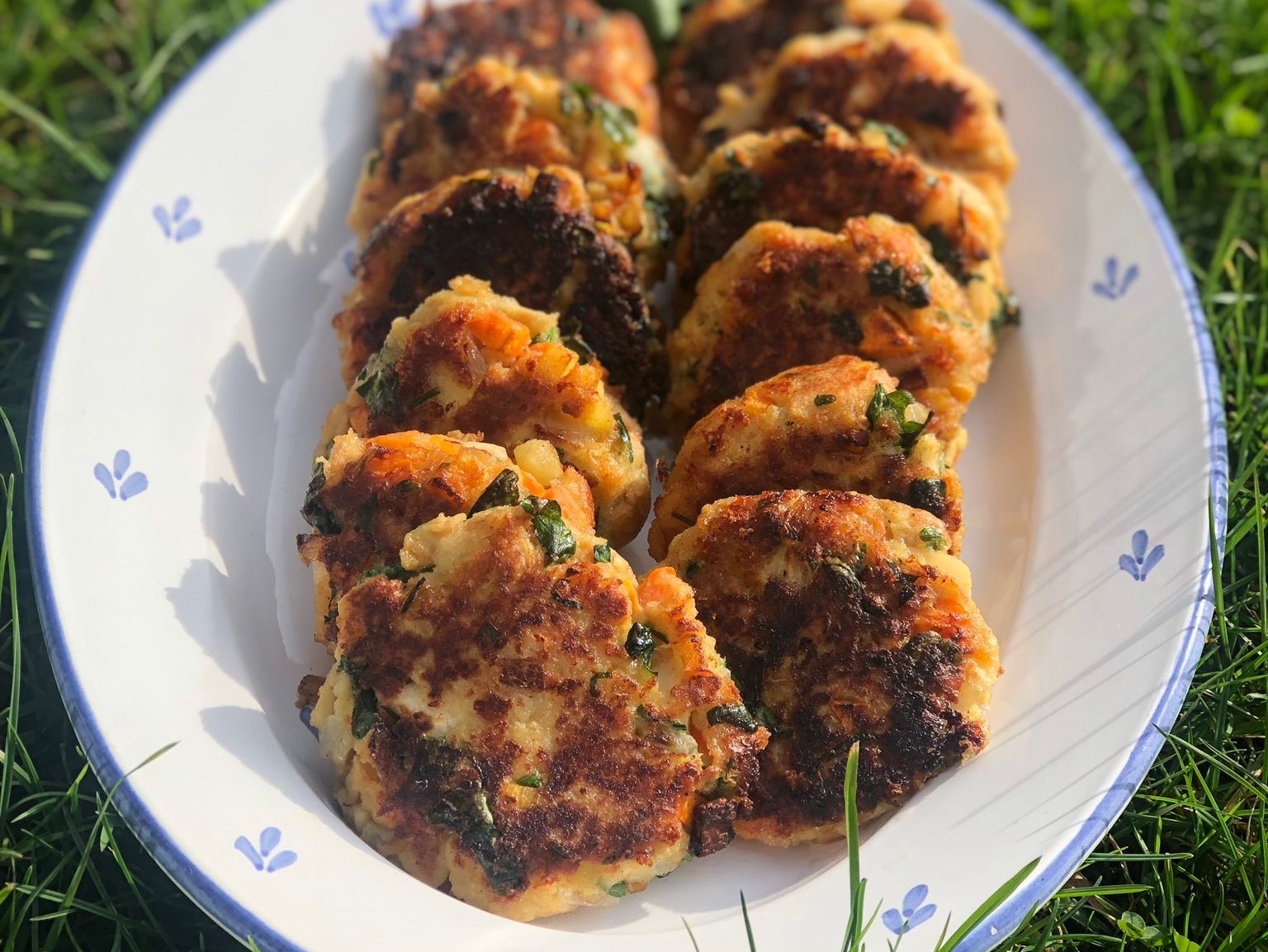 Kaspressknödel auf einem Teller