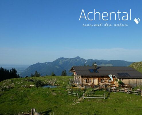 Stoibenmöseralm, Sommer im Achental, Taubensee