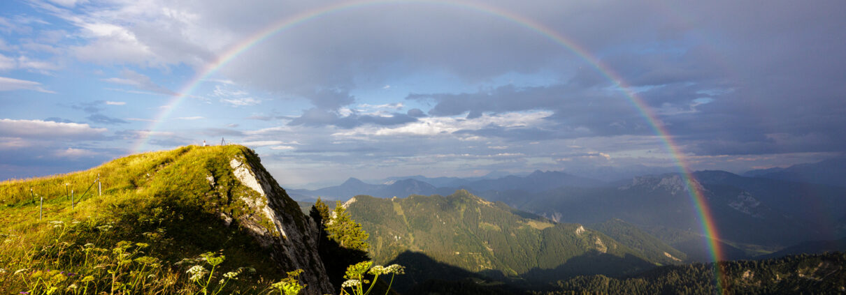 Regenbogen über dem Hochgern
