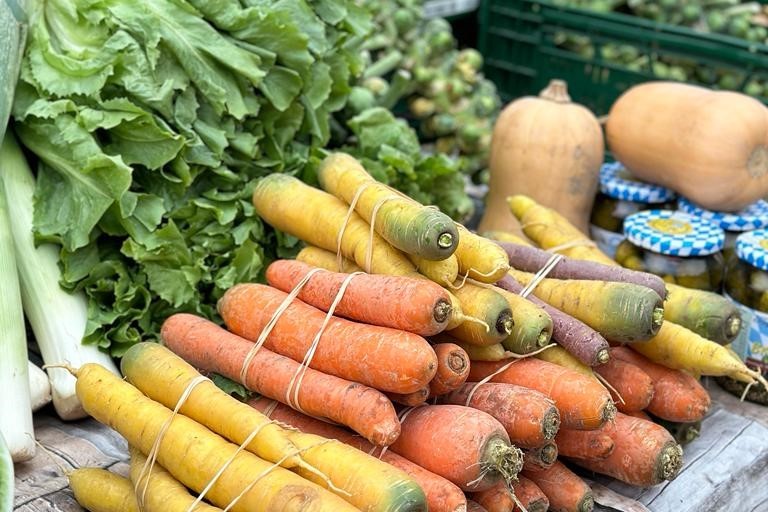 Wochenmarkt 3 2 Wochenmarkt 3 2